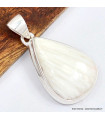 Pendentif en Scolecite blanche forme goutte 