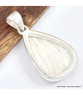 Pendentif en Scolecite blanche forme goutte 