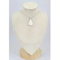 Pendentif en Scolecite blanche forme goutte - Bijoux en Scolecite