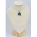 Pendentif Séraphinite asymétrique de Russie - Bijoux en Séraphinite