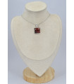 Pendentif carré en Oeil de Tigre rouge facetté 