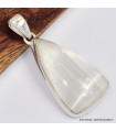 Pendentif triangulaire en Sélénite 