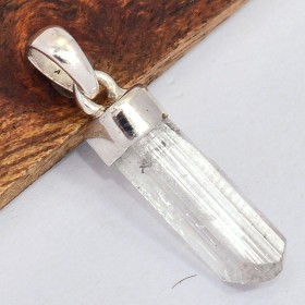 Pendentif Danburite brute forme libre 2