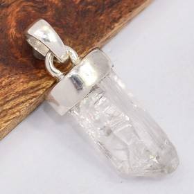 Pendentif pierre Danburite brute
