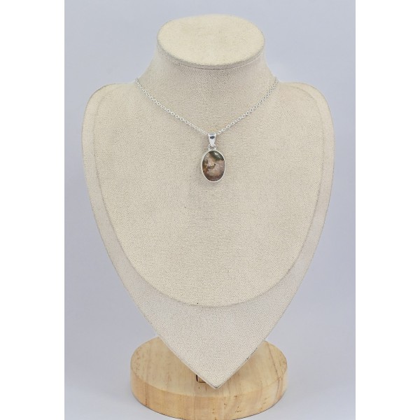 Petit Pendentif oval en bois pétrifié 