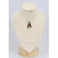Pendentif trapèze bois fossilisé - Bijoux en Bois pétrifié