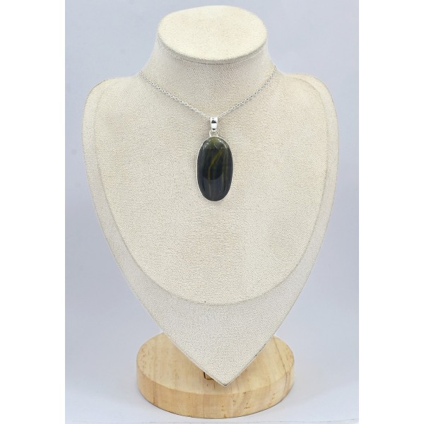 Long pendentif Oeil de Faucon 