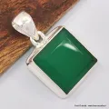 Pendentif Onyx vert carré serti clos - Bijoux en Onyx Vert