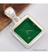 Pendentif Onyx vert carré serti clos 