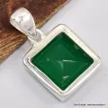 Pendentif Onyx vert carré serti clos - Bijoux en Onyx Vert