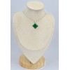 Pendentif Onyx vert losange serti griffe 