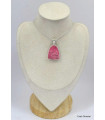 Pendentif Thulite rose forme cloche 