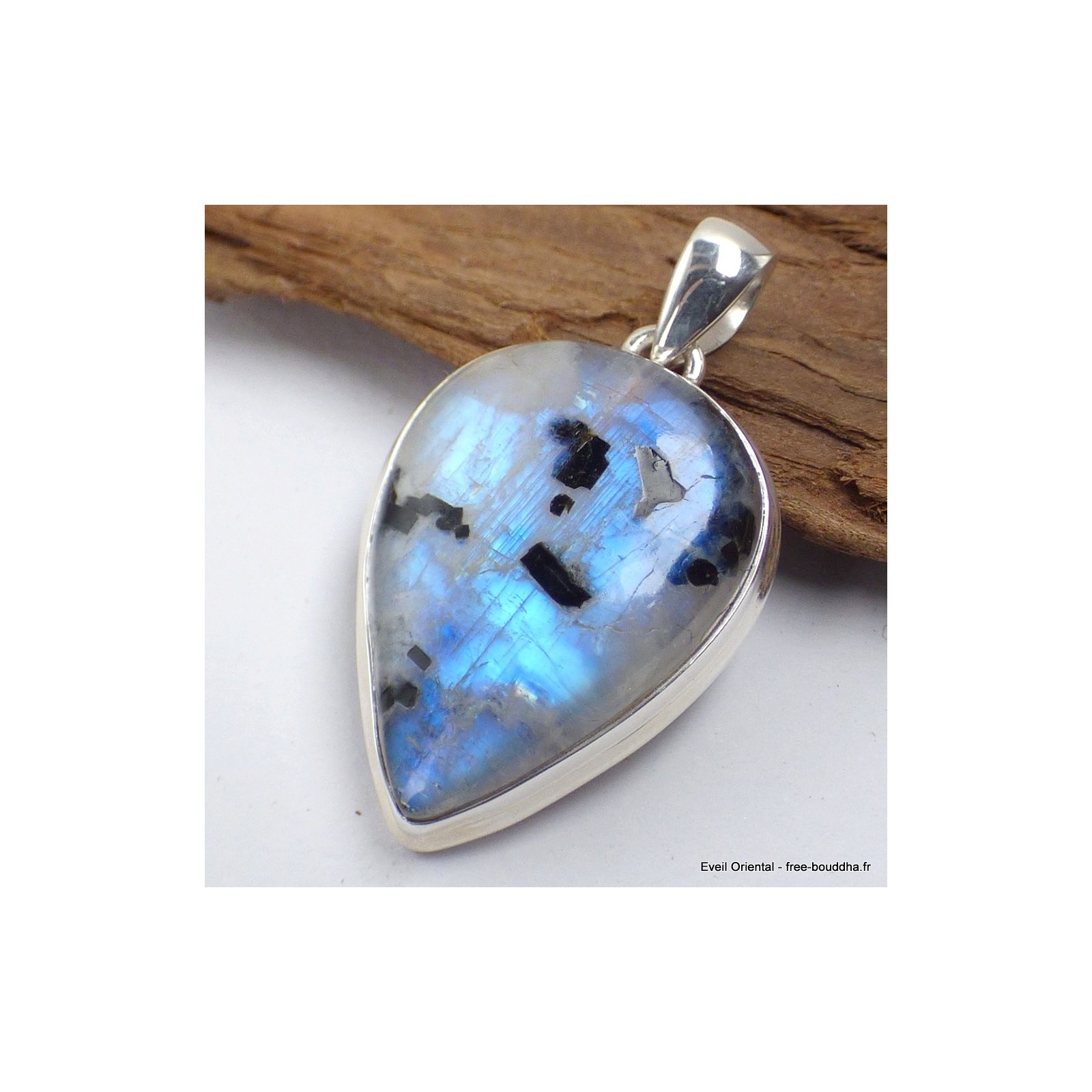 Pendentif agate bleue cristallisé avec montage argenté