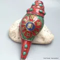 Conque tibétaine sertie de pierres - Conque tibétaine