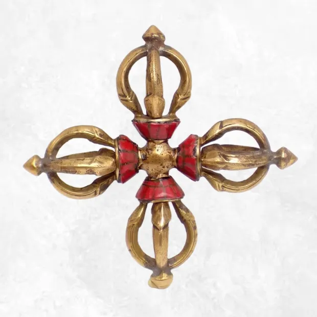 Double Dordjé tibétain en laiton et corail - Dordjé, double dorjé (sans cloche)