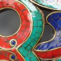 Om hindou en bois et pierres naturelles - Décoration tibétaine