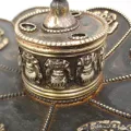 Porte-encens tibétain Lotus sur pied cuivre vieilli - Porte-encens tibétains