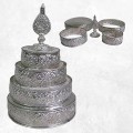 Plateau et anneaux empilables – Mandala tibétain plaqué argent 18 cm