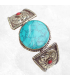 Bracelet tibétain en métal avec turquoise reconstituée.