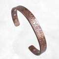 Bracelet magnétique cuivre patiné 6 aimants motif floral – Inde
