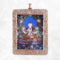 Pendentif tibétain ghau – Chenrezi ou Bouddha en métal blanc plaqué or
