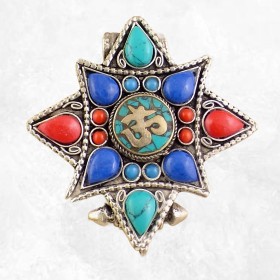 Bijou bouddhiste pendentif tibétain Ghau