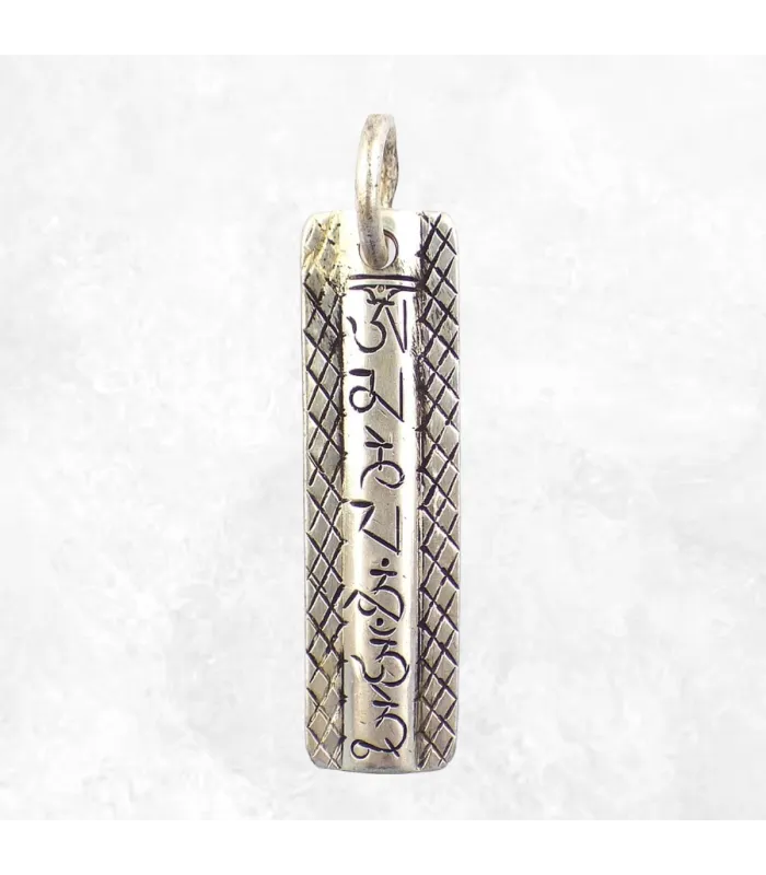 Pendentif bouddhiste Mantra de Chenrezi en métal blanc - Pendentifs tibétains bouddhistes