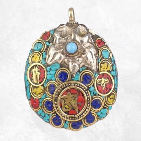 Grand pendentif tibétain bouddhiste os et métal Bijoux tibetains bouddhistes ref 30