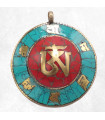 Pendentif tibétain Om – Bijou spirituel en métal et pierres du Népal