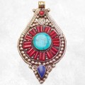 Pendentif népalais ethnique – Bijou tibétain en métal & pierres fantaisie