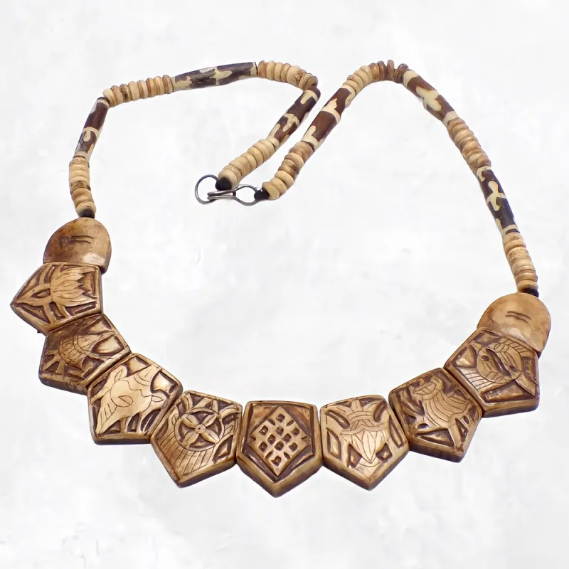 Collier tibétain bouddhiste 8 signes auspicieux - Bijoux tibetains bouddhistes