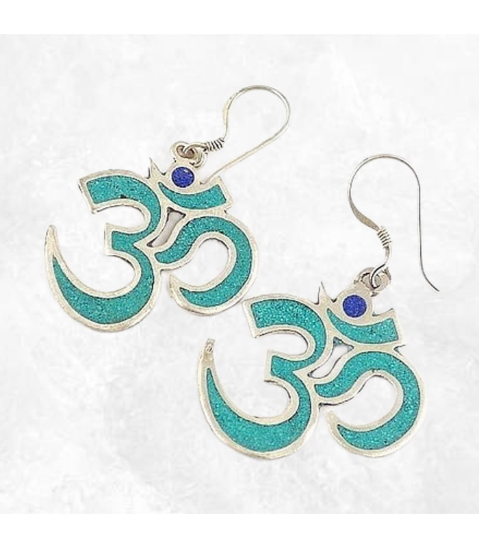 Boucles d'oreilles Om tibétain serties de turquoise Bijoux tibetains bouddhistes ABN7