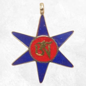 Pendentif tibétain symbole bouddhiste Om