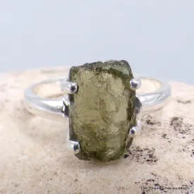 Bague Moldavite brute taille 55 (4) - Bijoux en Moldavite