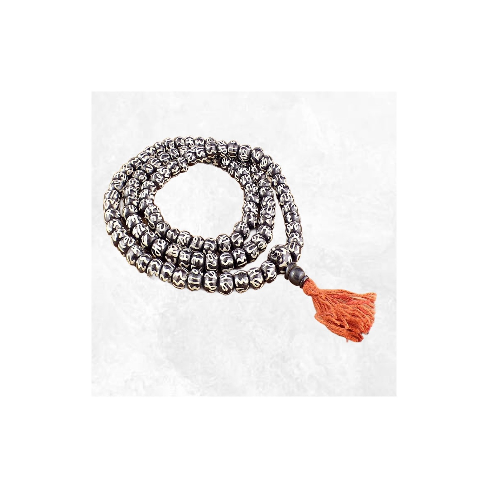 Collier tibétain Pendentif bouddhiste Symbole sacré Om en os de Yak