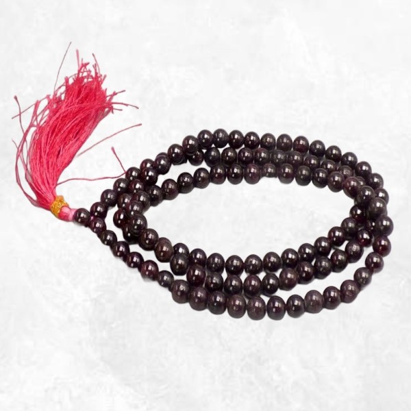 Mala tibétain 108 perles en Grenat 8 mm
