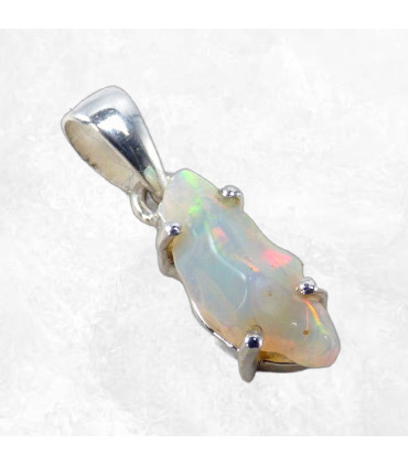 Pendentif en Opale welo brute serti griffes Bijoux en Opale Ethiopienne SK13.6