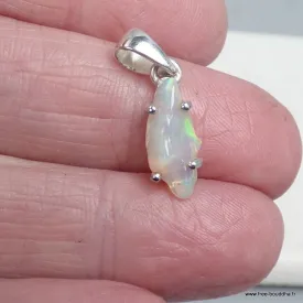 Pendentif en Opale welo brute serti griffes - Bijoux en Opale Ethiopienne