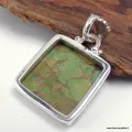 Pendentif carré Turquoise Mohave verte cuivrée - Bijoux en Turquoise