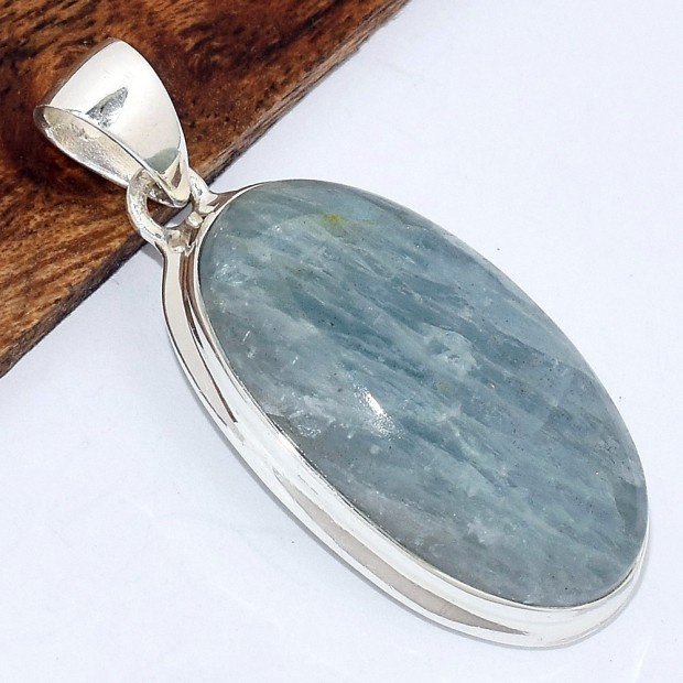 Pendentif aigue‑marine ovale cabochon véritable en argent 925