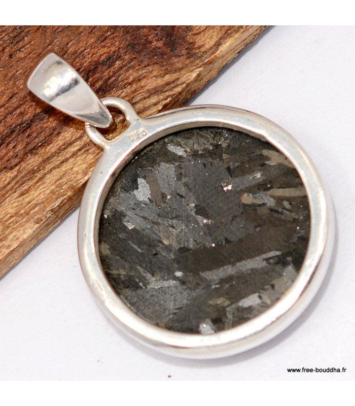 Pendentif Nuummite véritable – Rond en argent 925