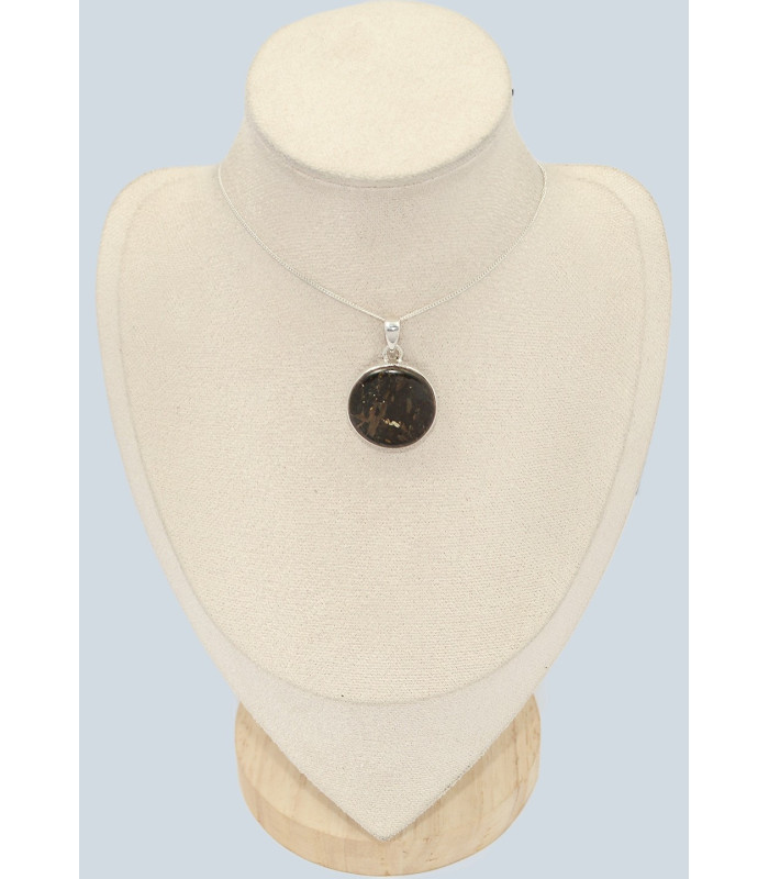 Pendentif Nuummite véritable – Rond en argent 925