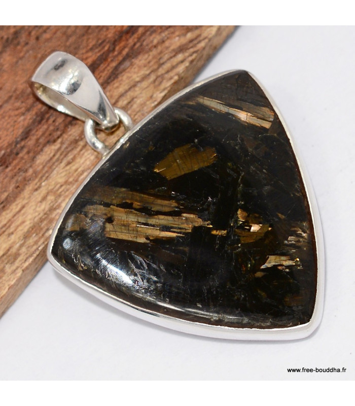 Pendentif Nuummite authentique, pierre des sorciers