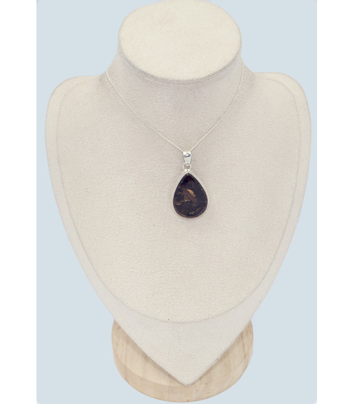 Pendentif Nuummite Authentique en Argent 925 – Forme Goutte