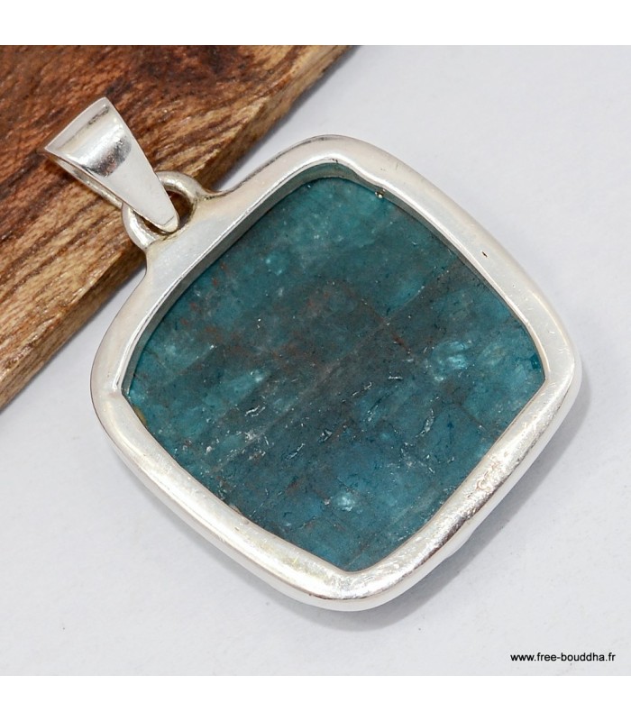 Pendentif apatite bleue néon carré en argent 925 certifié