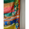 Grand Drapeau Tibétain en Soie – 4,5m x 70cm – Artisanat du Népal 