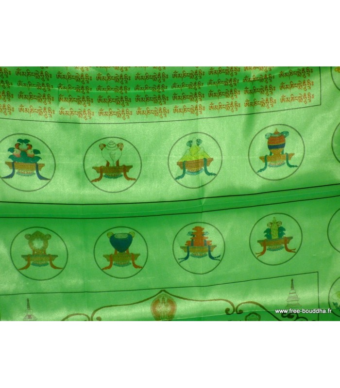 Drapeau bouddhiste Tara Verte en soie, artisanal du Népal.