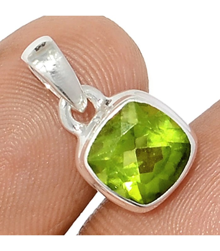 Pendentif Péridot facetté carré authentique certifié argent 925