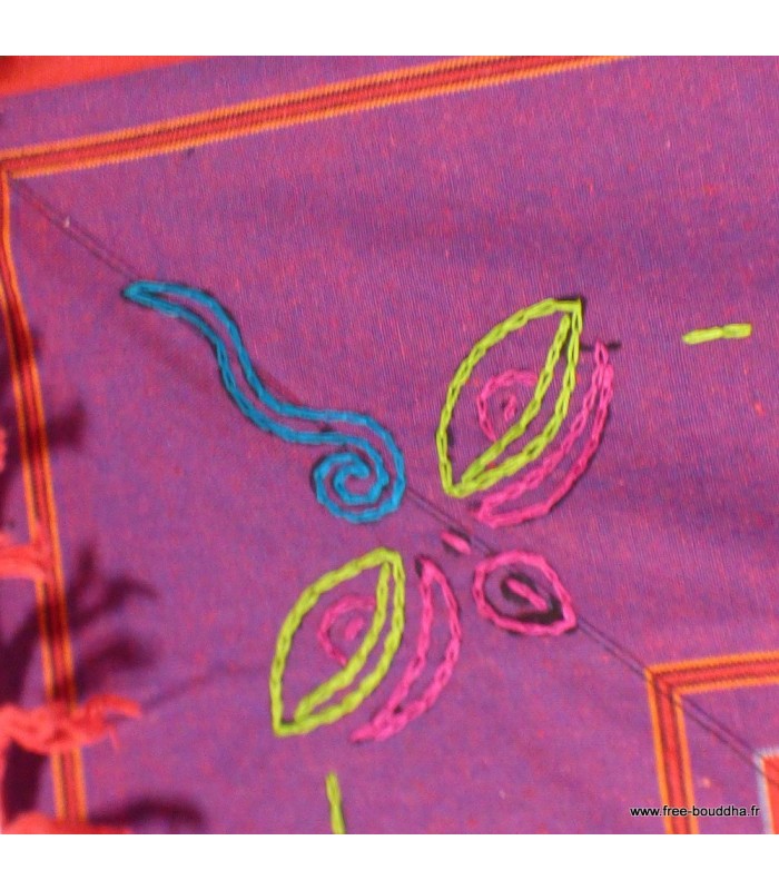 Nappe tibétaine en coton épais aux tons violet et safran.