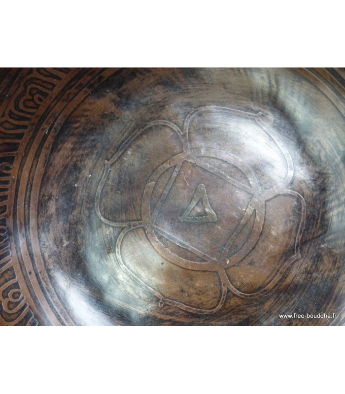 Unique et Authentique Bol tibétain de Temple 17,5 cm